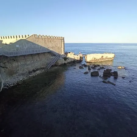 Dom wakacyjny A' Viuzza Tra Il Duomo E Il Mare *